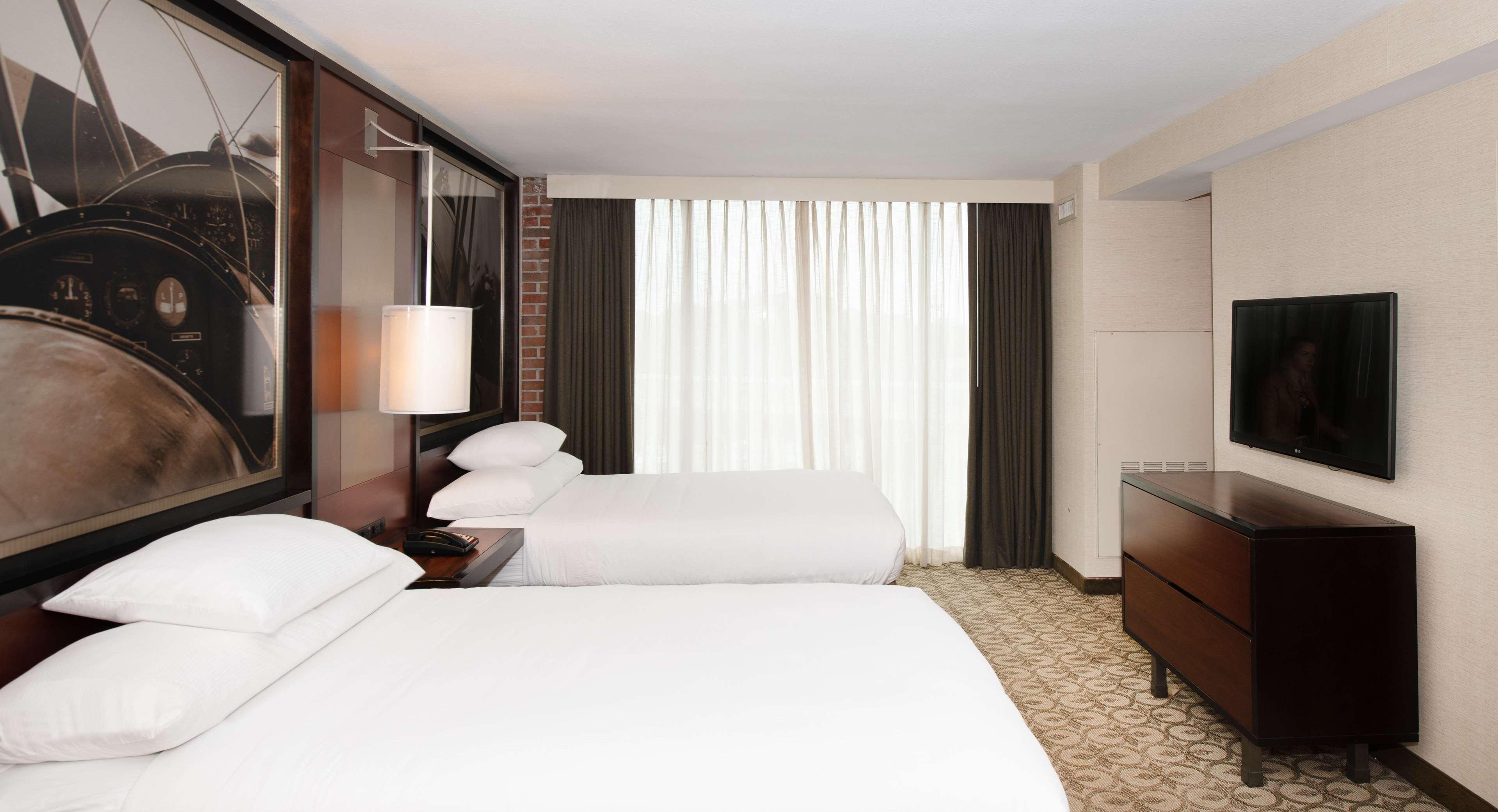Doubletree Hotel & Suites Charleston Airport North Charleston Eksteriør billede