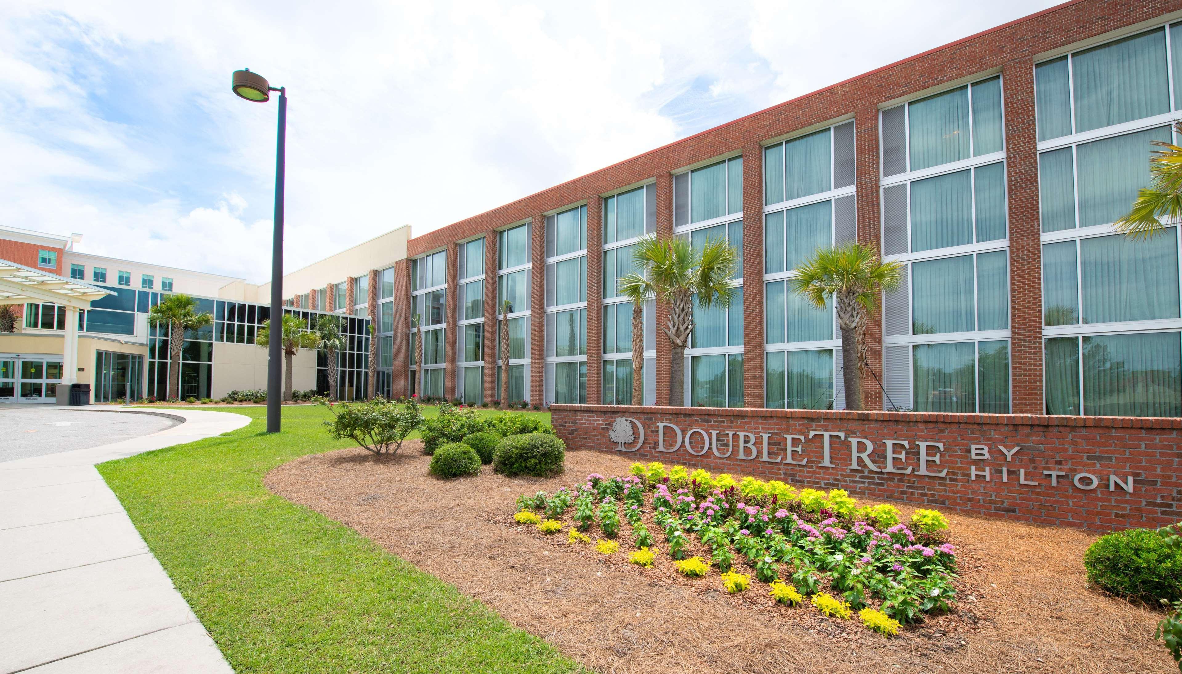 Doubletree Hotel & Suites Charleston Airport North Charleston Eksteriør billede