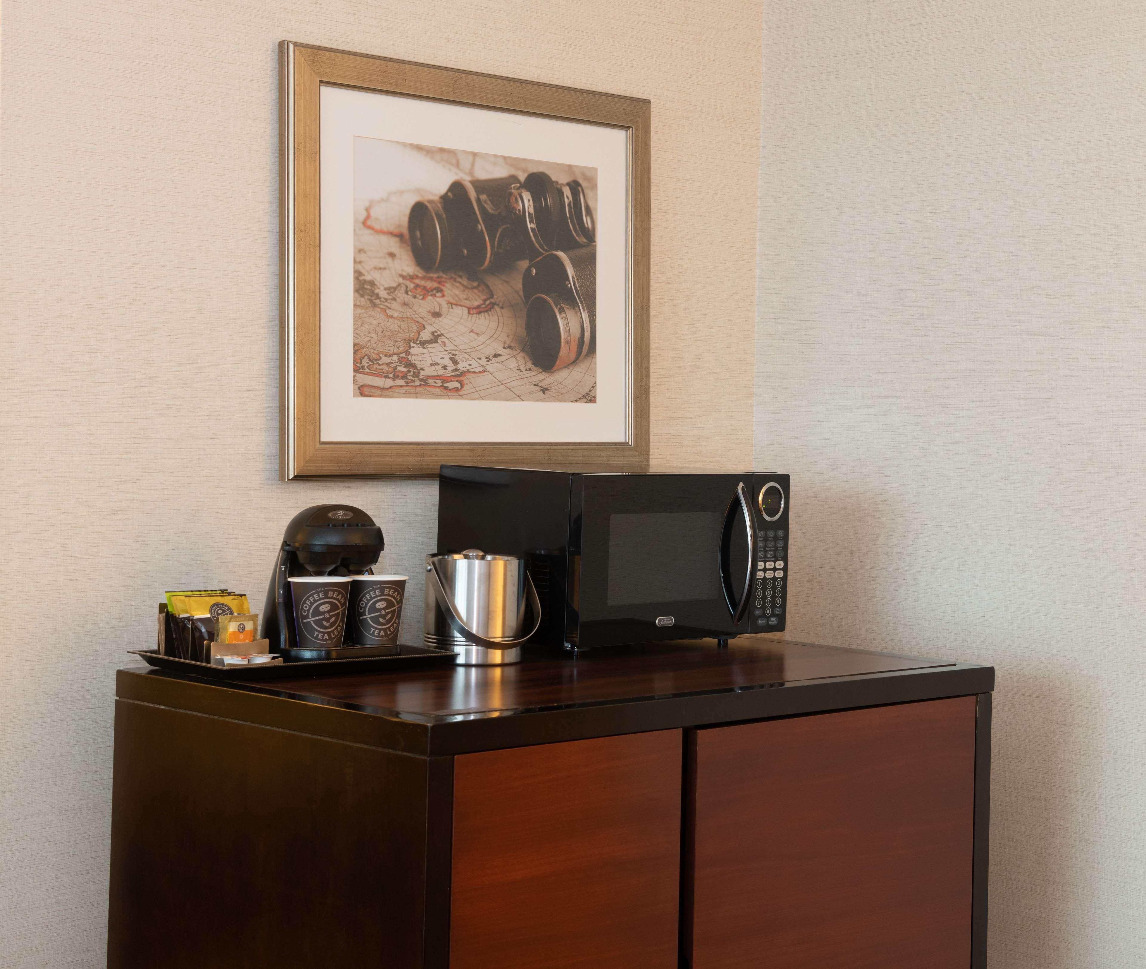 Doubletree Hotel & Suites Charleston Airport North Charleston Eksteriør billede