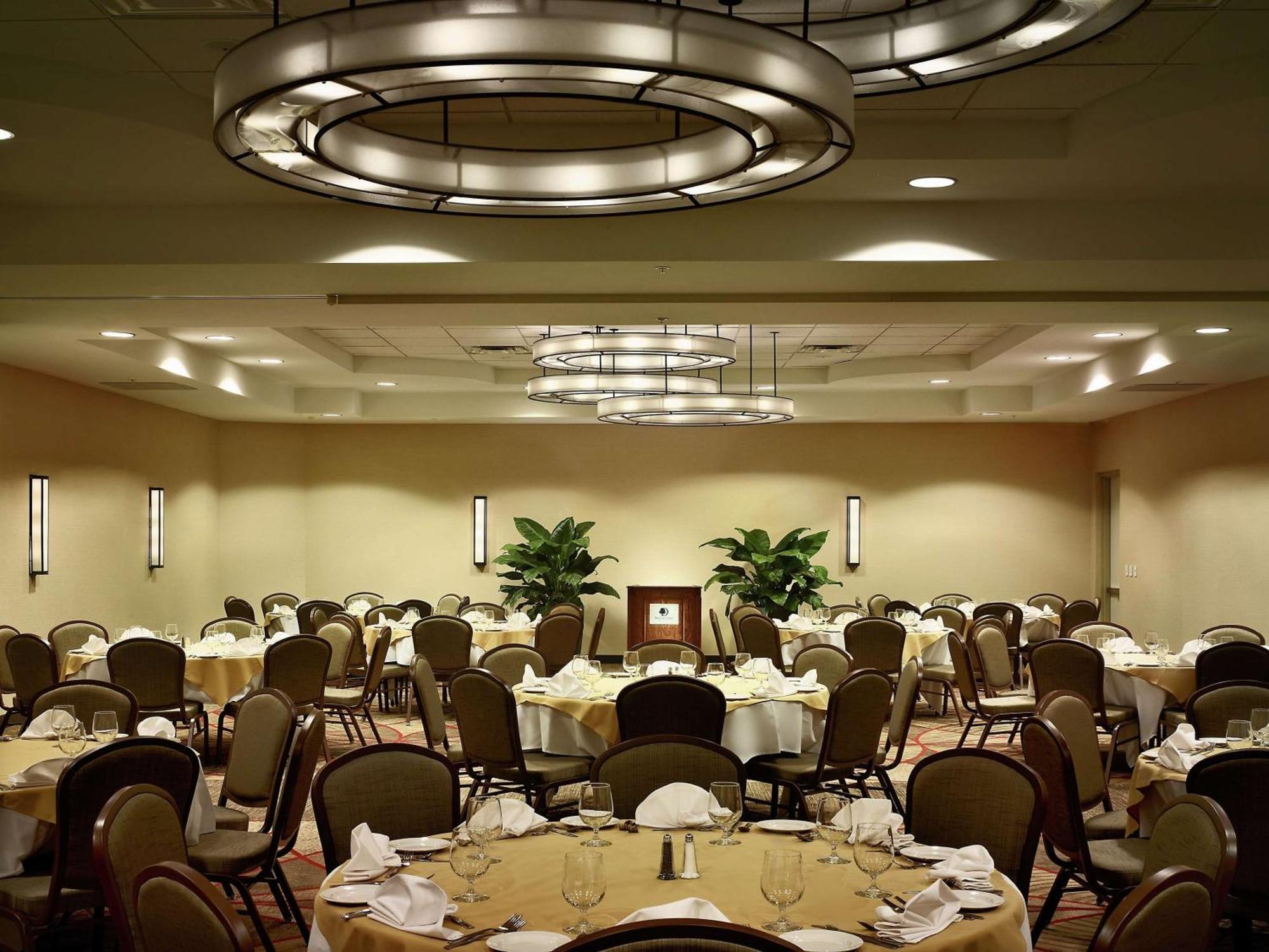 Doubletree Hotel & Suites Charleston Airport North Charleston Eksteriør billede