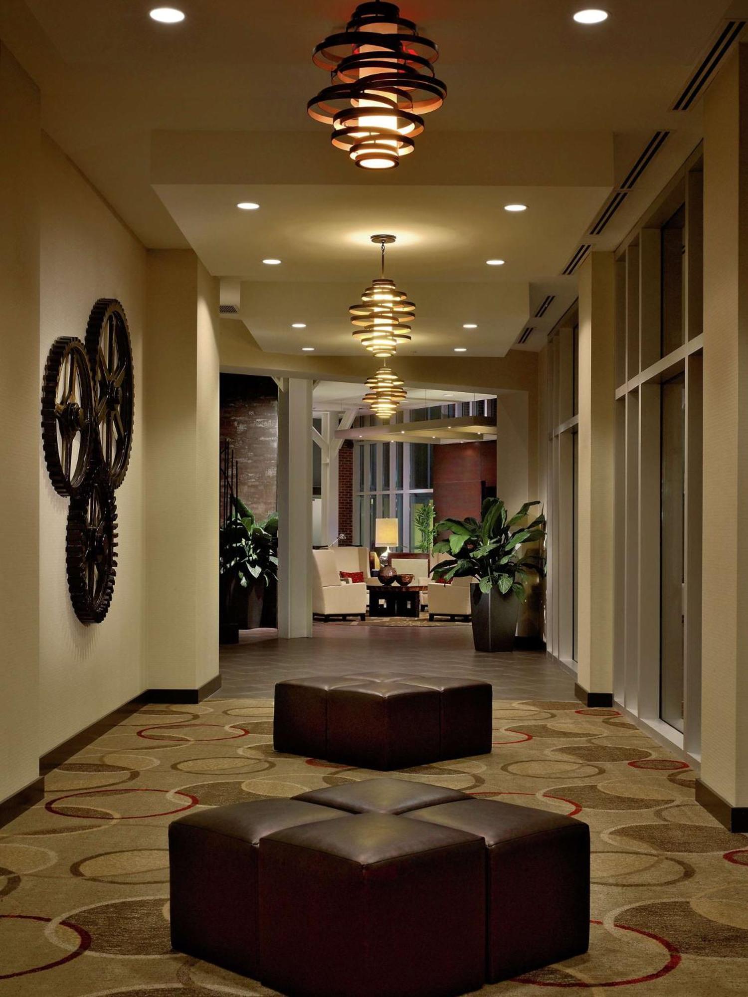 Doubletree Hotel & Suites Charleston Airport North Charleston Eksteriør billede