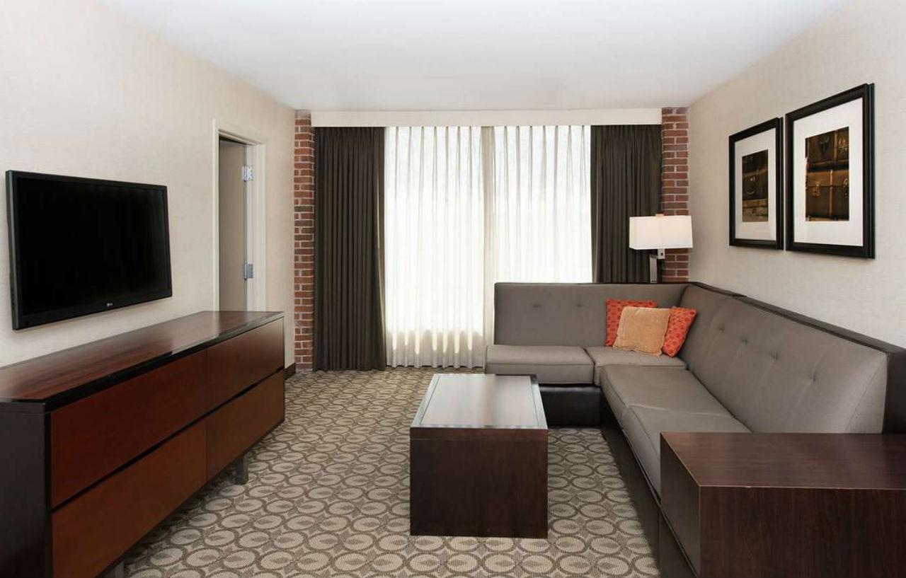 Doubletree Hotel & Suites Charleston Airport North Charleston Eksteriør billede